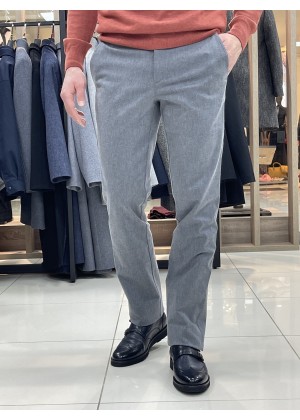 Брюки casual светло-серого цвета с лайкрой